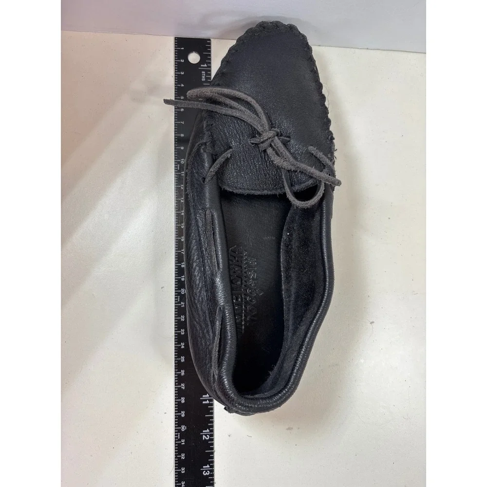 Minnetonka Moosehide Classic Moccasins Black Leather Loafers Men 8.5 US